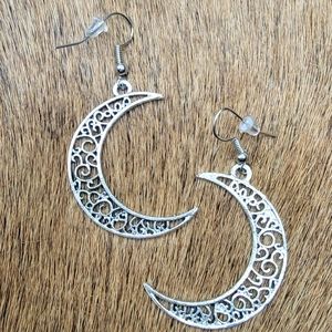 Stunning Half moon Earrings